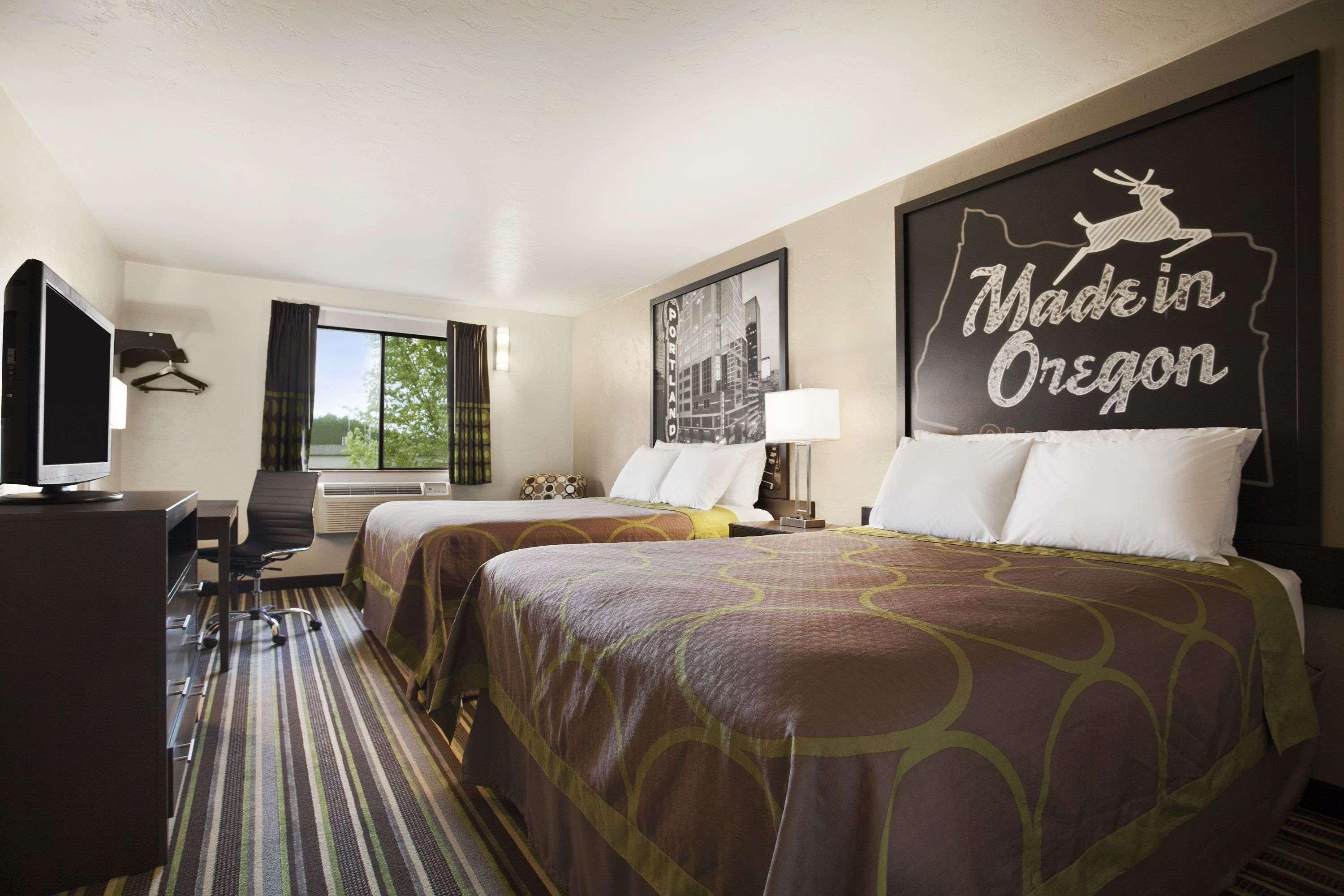 Super 8 By Wyndham Portland Airport Otel Dış mekan fotoğraf