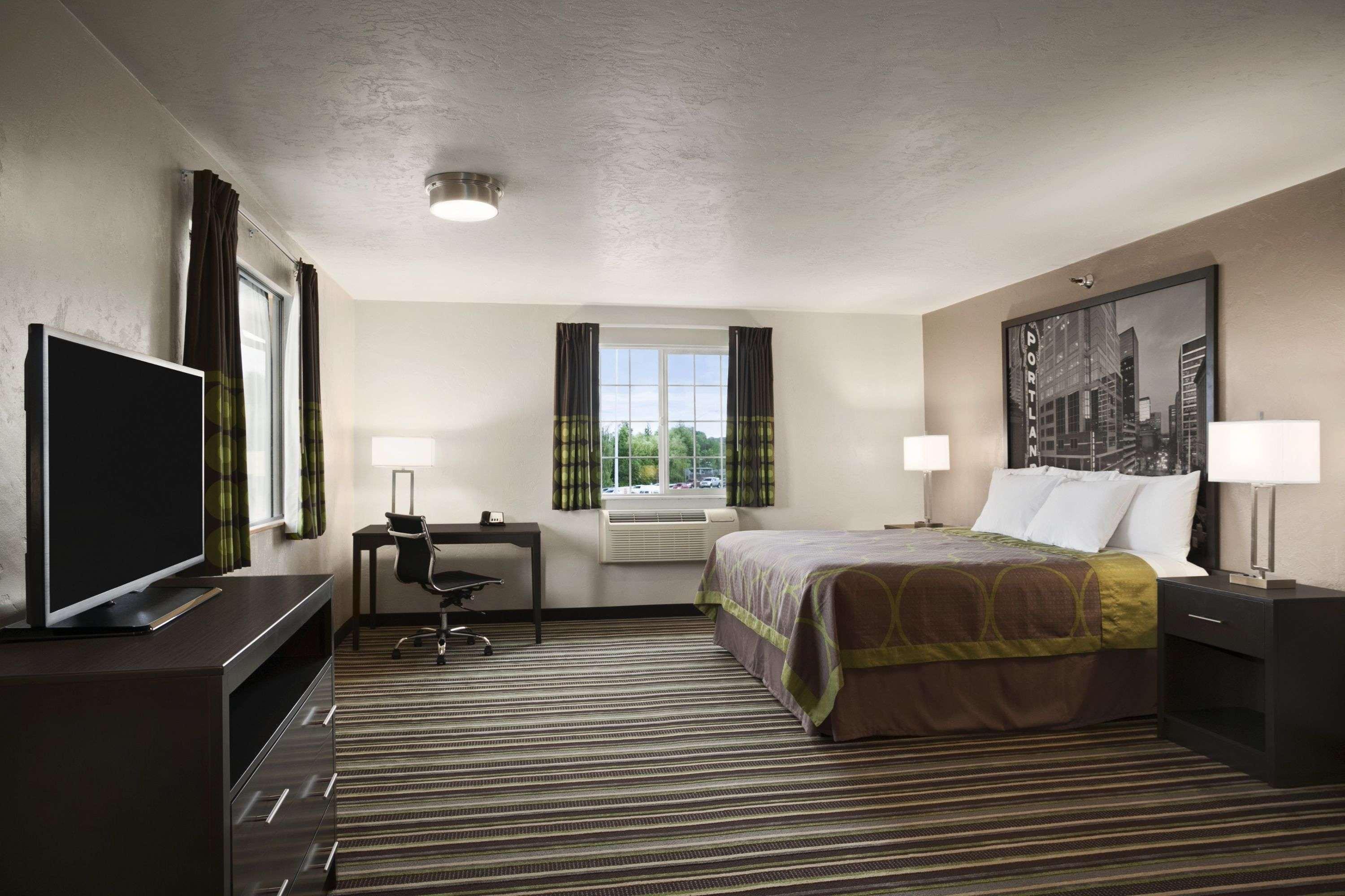 Super 8 By Wyndham Portland Airport Otel Dış mekan fotoğraf