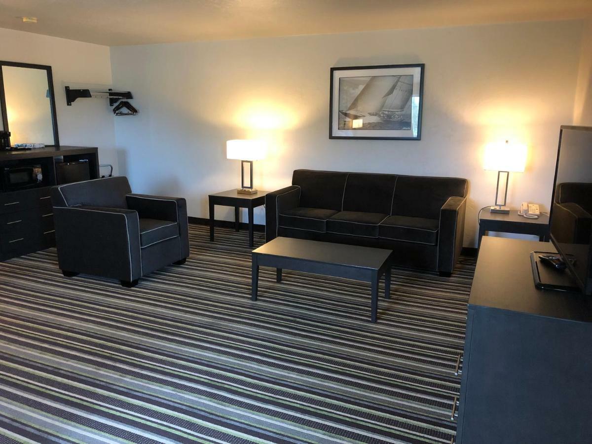 Super 8 By Wyndham Portland Airport Otel Dış mekan fotoğraf